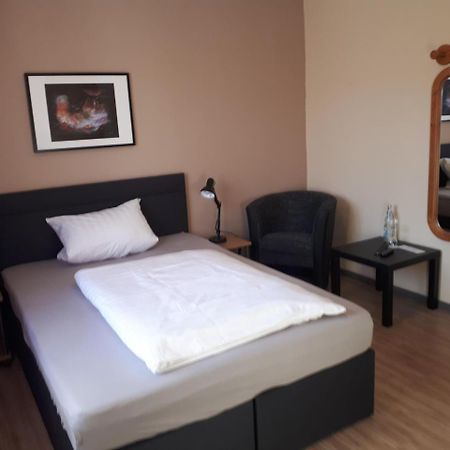 Zemmer Hotel Restaurant Denis מראה חיצוני תמונה