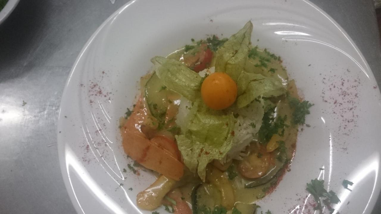 Zemmer Hotel Restaurant Denis מראה חיצוני תמונה