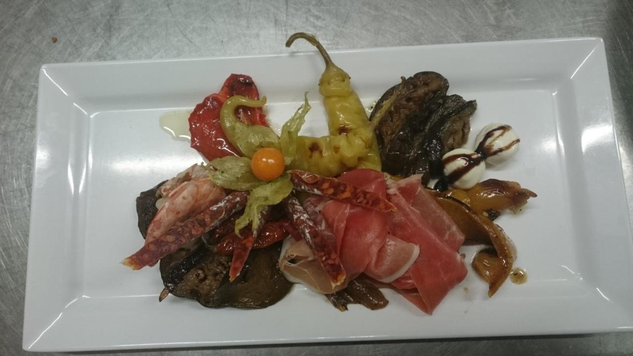 Zemmer Hotel Restaurant Denis מראה חיצוני תמונה